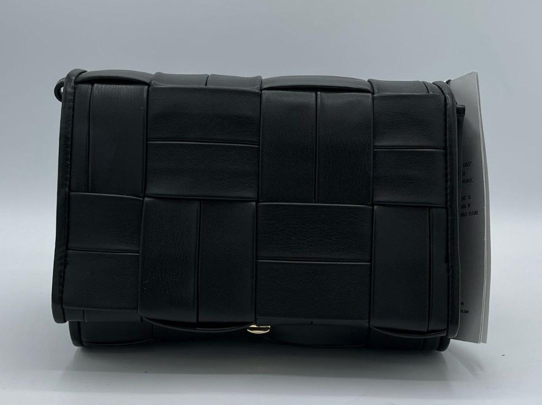 THEMOIRE' SAGOMATA IN PELLE NERO