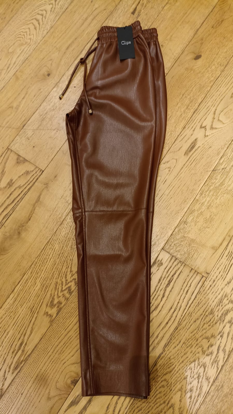 CLIPS PANTALACCIO MARRONE