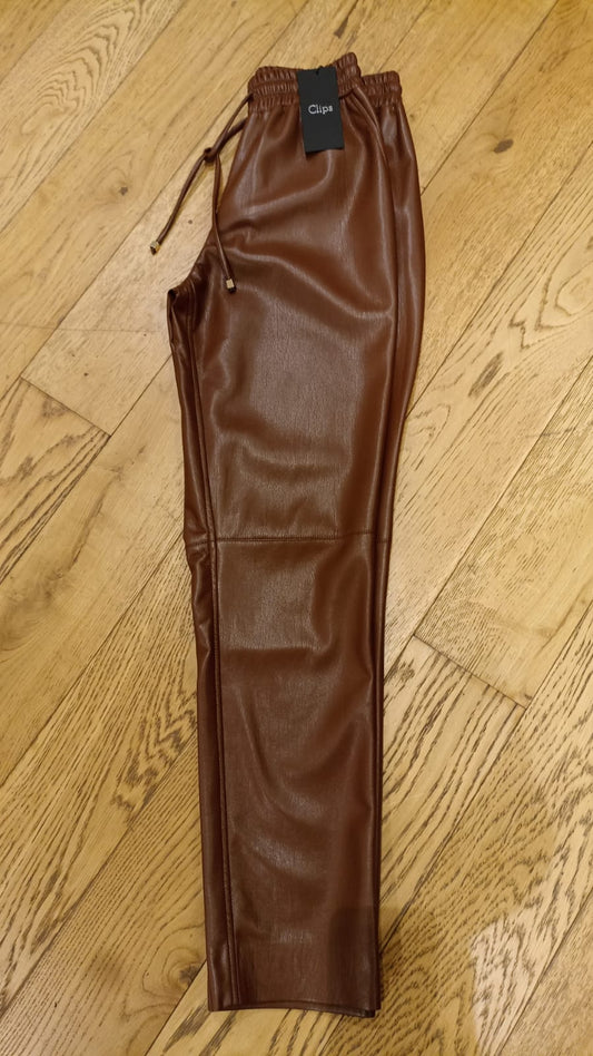 CLIPS PANTALACCIO MARRONE