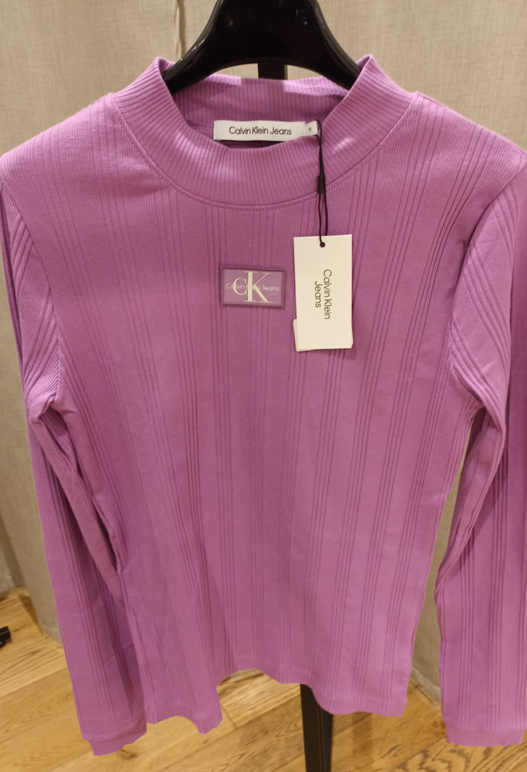 CALVIN KLEIN T SHIRT LILLA