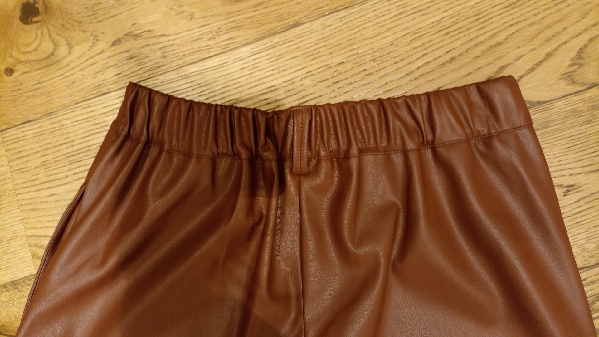 SUSY MIX BERMUDA CUOIO