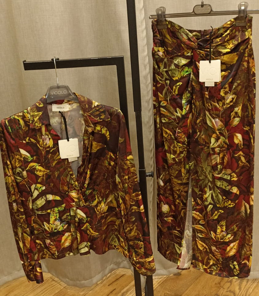 VICOLO BLUSA FIORATA FANTASIA