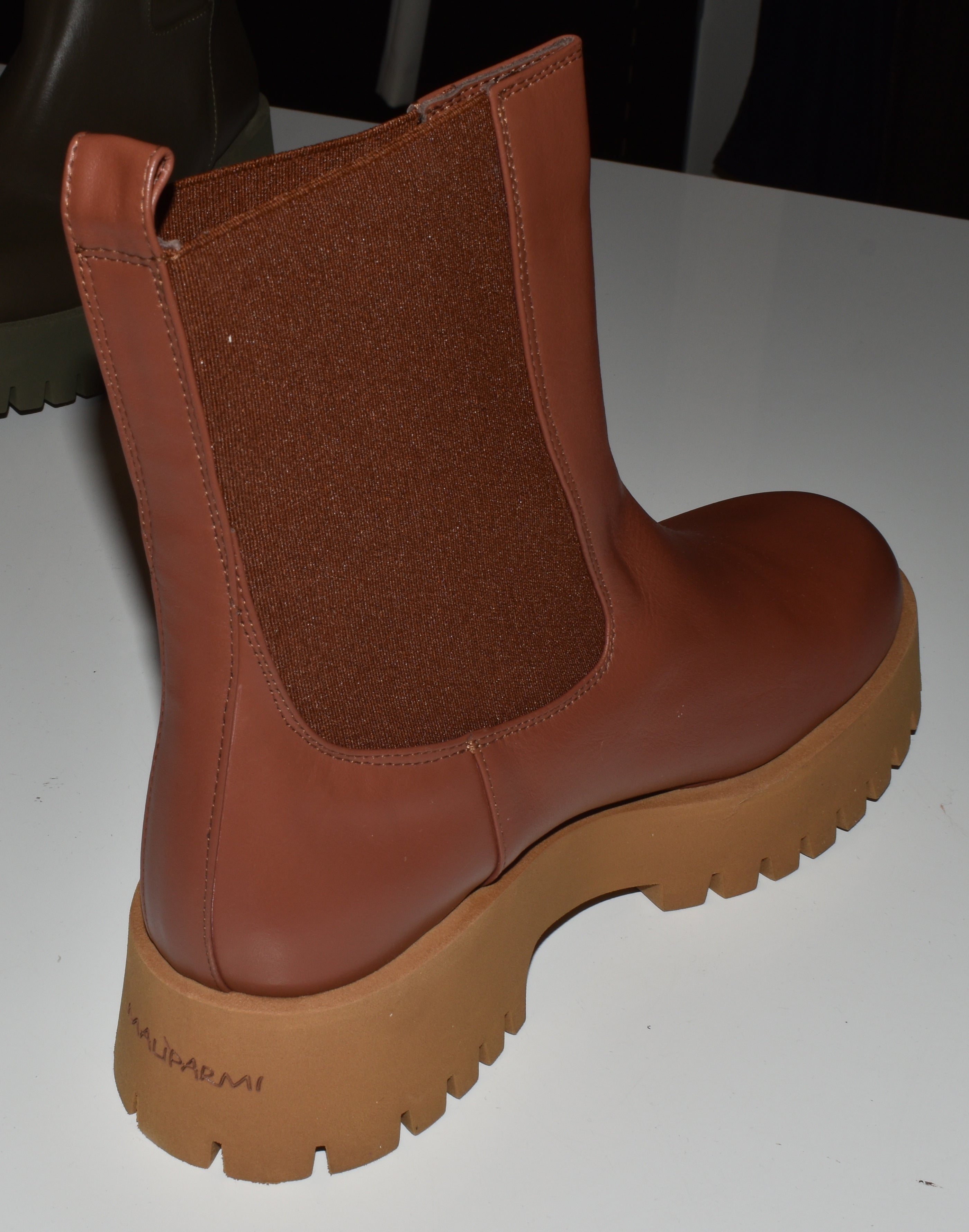 MALIPARMI BEATLES CUOIO